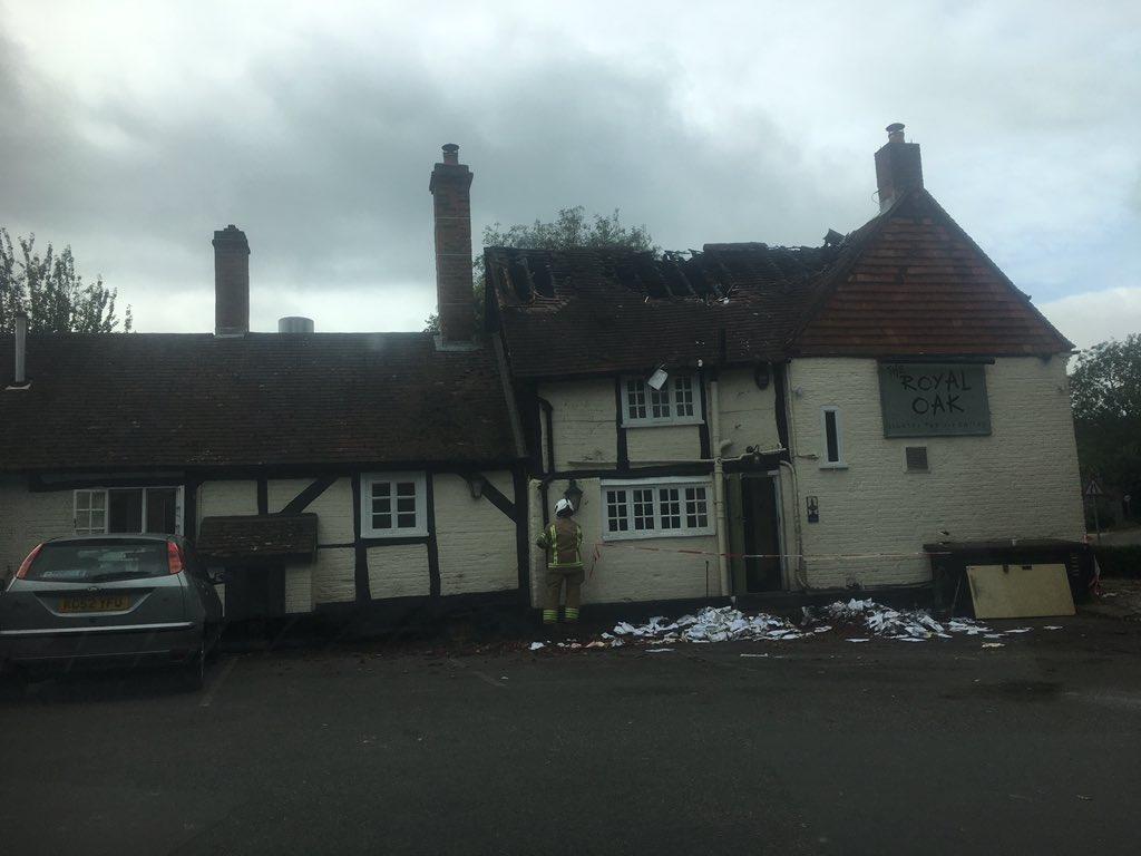 Landlord Of Marlow S Royal Oak Pub Speaks Out Following Major Fire