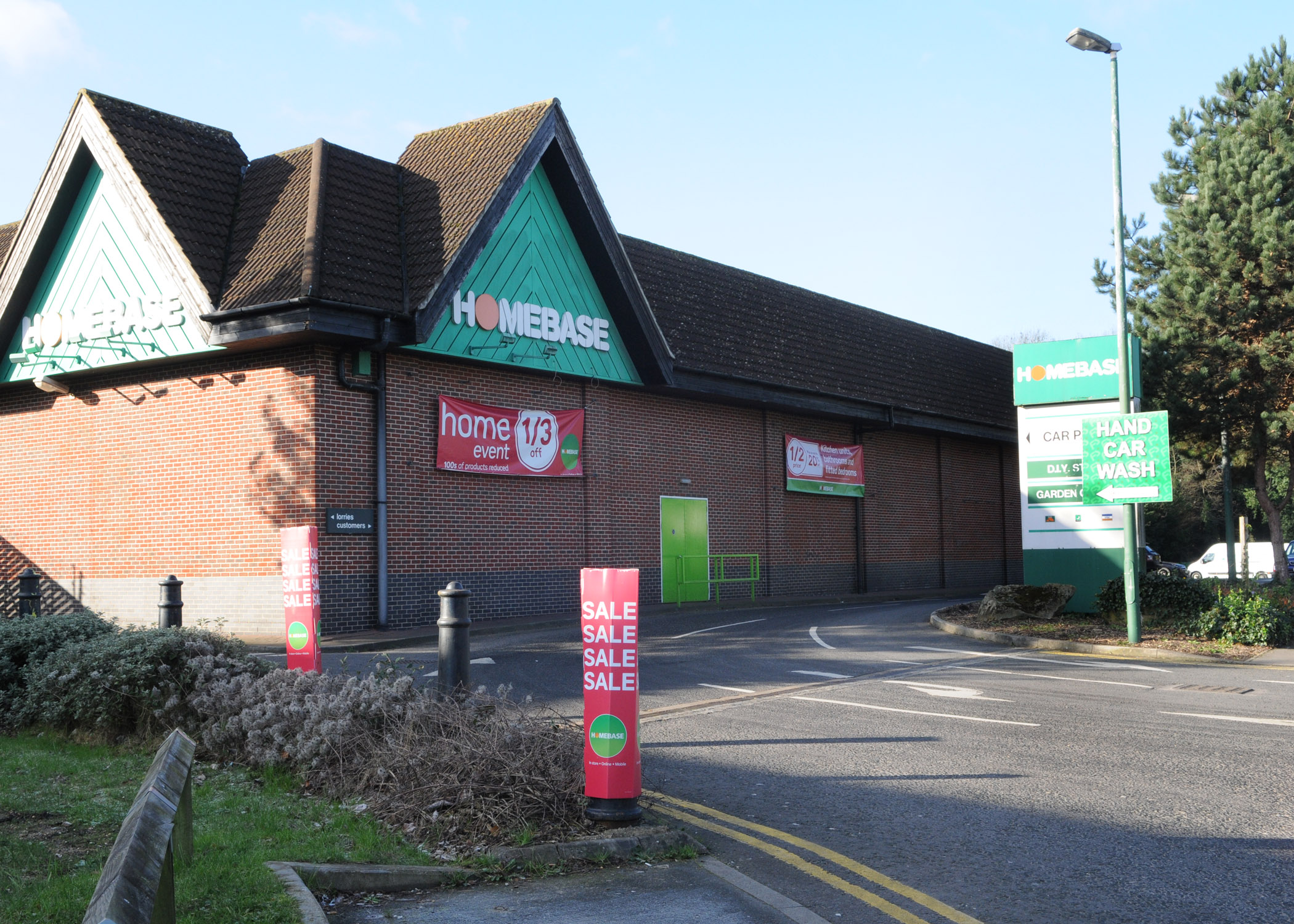 Nearly 2 000 Homebase Staff Could Be Axed As Up To 40 Stores